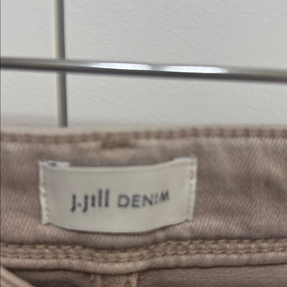J. Jill Authentic Fit Slim Ankle Jeans in Light Beige/Taupe Size 12 EUC - Picture 2 of 9